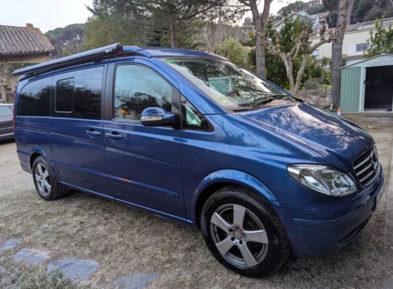 En venta Mercedes-Benz viano marco polo Azul 2006 Barcelona foto 2