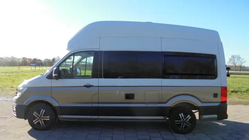 En venta Volkswagen Crafter 2.0TDI Blanco 2022 Madrid foto 2