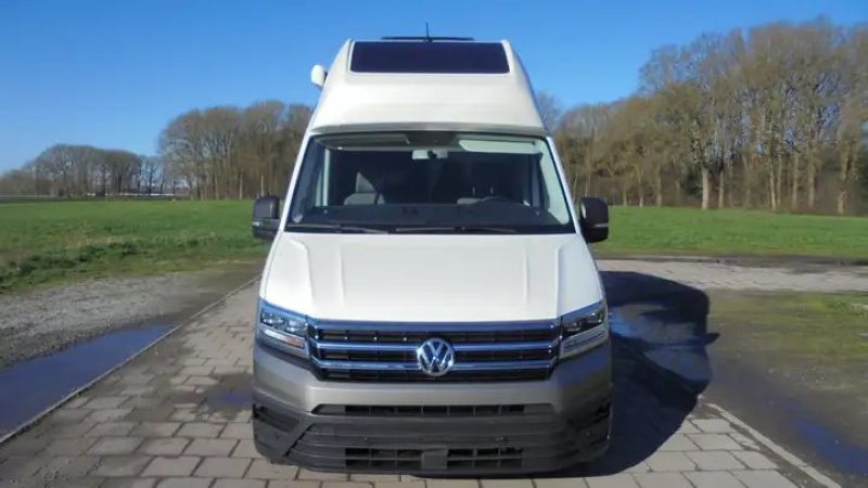 En venta Volkswagen Crafter 2.0TDI Blanco 2022 Madrid foto 7