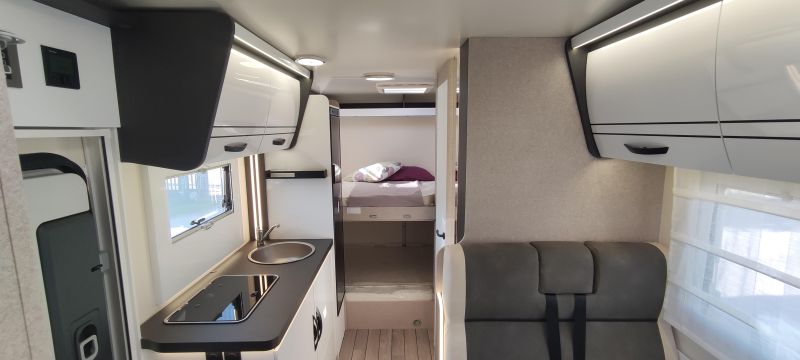 En venta McLouis MCLOUIS GLAMYS 320 - 2025 - AUTOMÁTICA - PROXIMAMENTE 2025 Barcelona foto 15