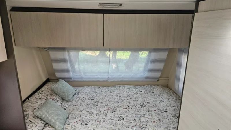 En venta Sterckeman Starlett 490 PE Kid's Comfort Blanco 2018 Sevilla foto 4