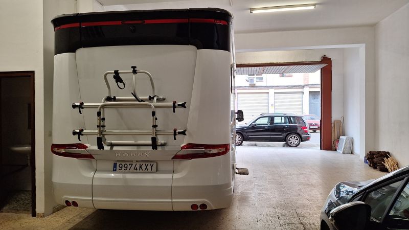 En venta Hobby OPTIMA PREMIUM T65 HFL Blanco 2019 Lleida foto 7