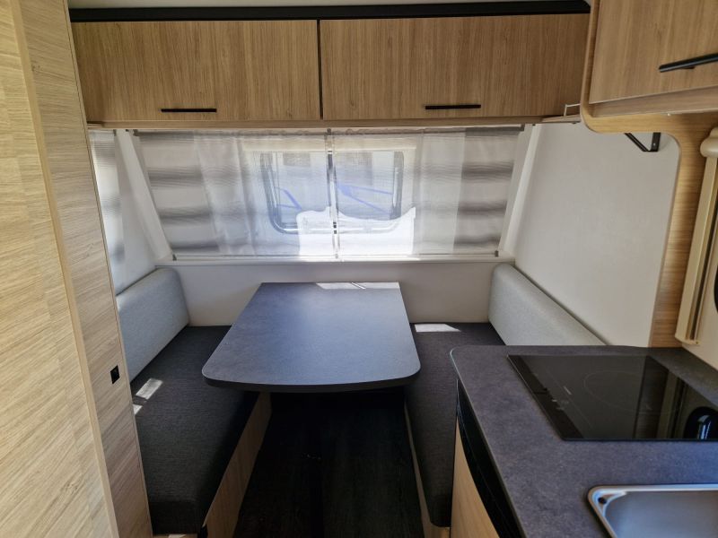 En venta Caravelair Alba 366. Caravana 750kg  2024 Madrid foto 5