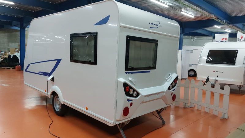 En venta Caravelair CARAVELAIR ALBA 390 FAMILY 2024 Blanco 2024 Barcelona foto 2