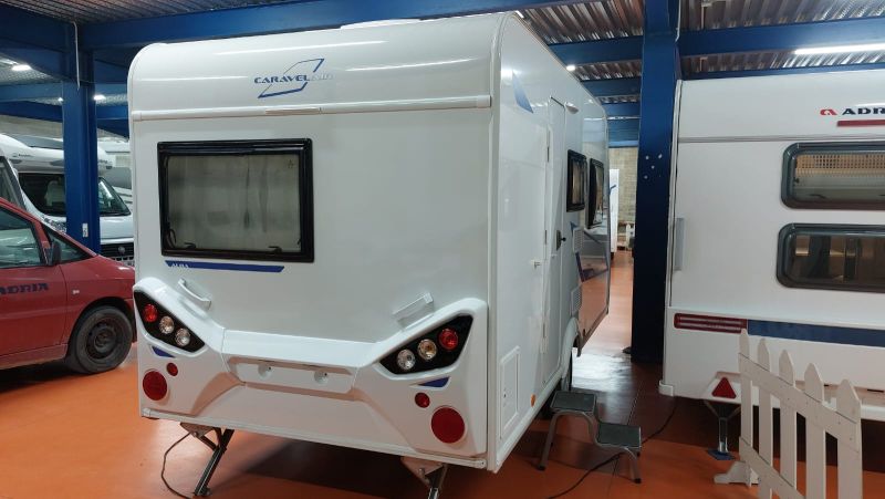 En venta Caravelair CARAVELAIR ALBA 390 FAMILY 2024 Blanco 2024 Barcelona foto 3