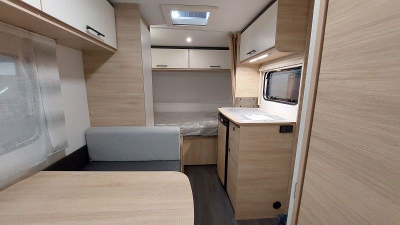 En venta Caravelair CARAVELAIR ALBA 390 FAMILY 2024 Blanco 2024 Barcelona foto 7