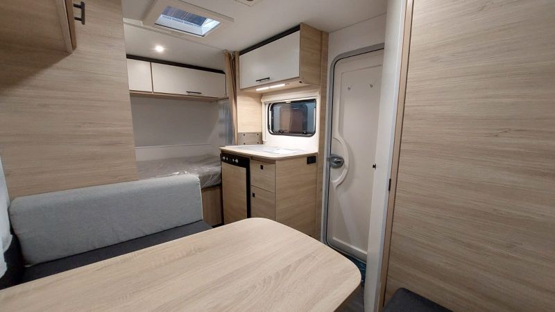 En venta Caravelair CARAVELAIR ALBA 390 FAMILY 2024 Blanco 2024 Barcelona foto 8