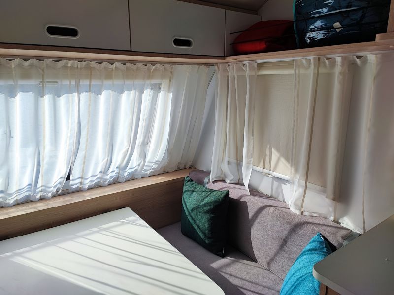 En venta Adria AVIVA 360 DK Blanco 2020 Madrid foto 14