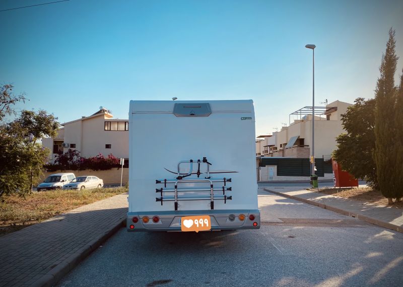 En venta Continental 74 Blanco 2019 Sevilla foto 8