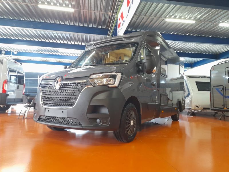 En venta Challenger CHALLENGER RENAULT MASTER S217 ETAPE EDITION 2024 Gris 2024 Barcelona foto 2