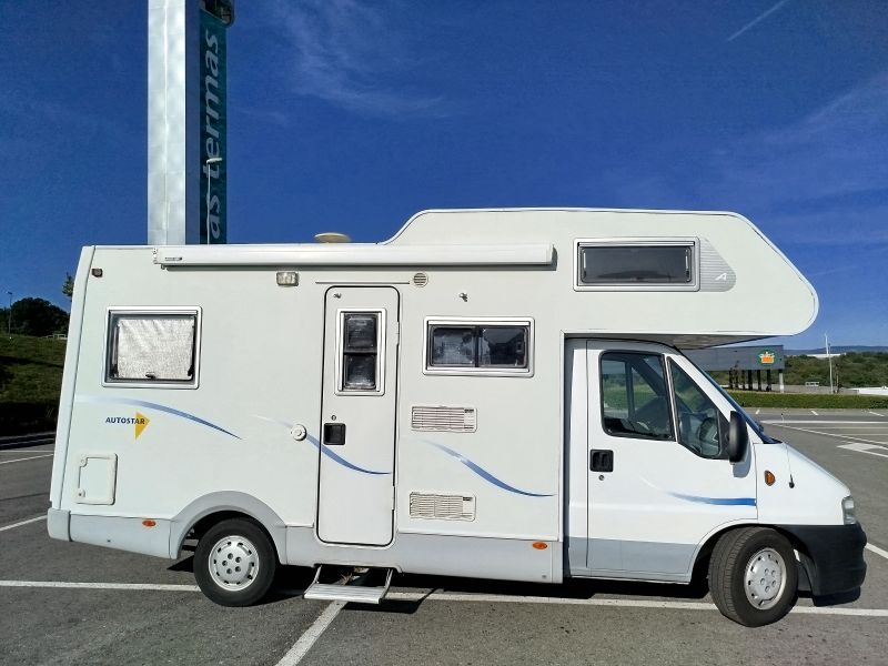 En venta Autostar Fiat ducato  Blanco 2004 Lugo foto 2