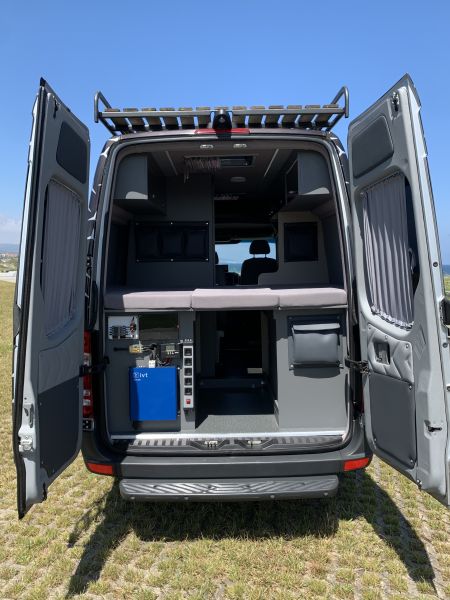 En venta Mercedes-Benz Sprinter 319 Gris 2013 Lugo foto 9