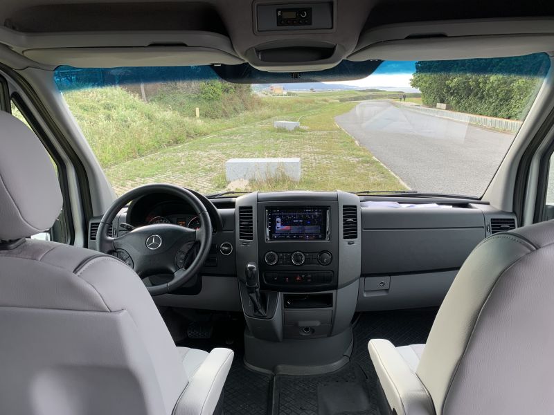 En venta Mercedes-Benz Sprinter 319 Gris 2013 Lugo foto 11