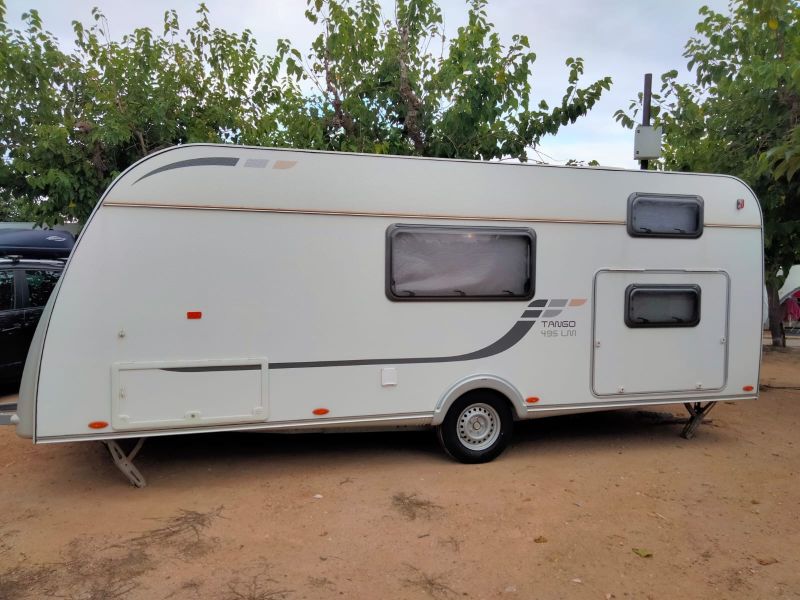 En venta Sunroller Tango 495 LM Blanco 2014 Barcelona foto 2