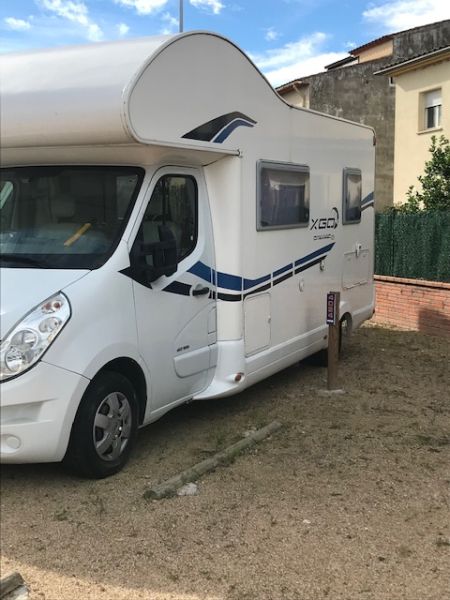 En venta Renault LUANO CAMP Blanco 2016 Girona foto 2