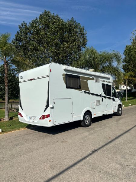 En venta Carado T449 Blanco 2019 Cádiz foto 6