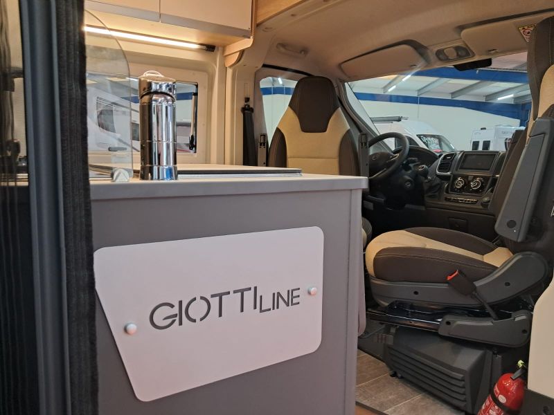 En venta Giotti LineGlobecar  GIOTTILINE GIOTTIVAN 60B 140 PRIVILEGE 2025 Blanco 2025 Barcelona foto 7