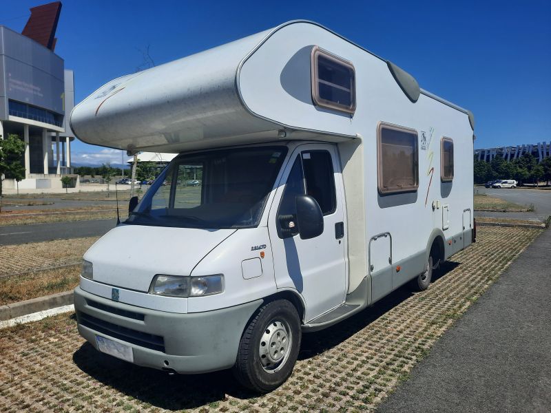 En venta Knaus Sun Traveller Blanco 2002 Álava foto 2