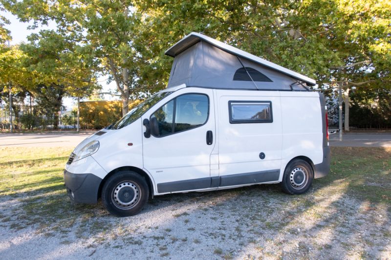 En venta Opel Vivaro Blanco 2007 Barcelona foto 1