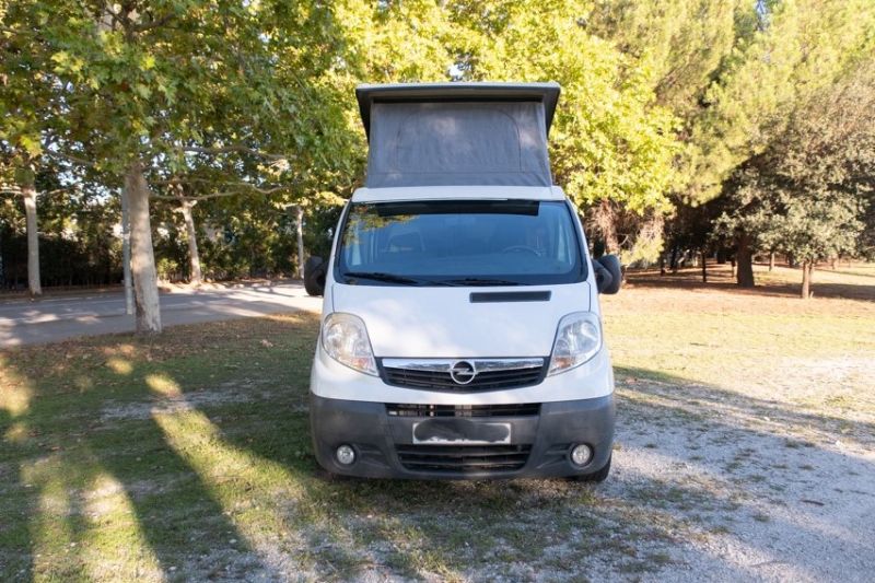 En venta Opel Vivaro Blanco 2007 Barcelona foto 2