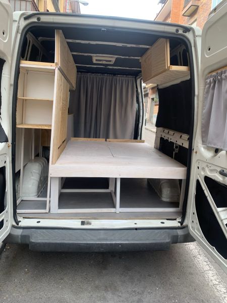 En venta Ford Transit  Blanco 2003 Madrid foto 5