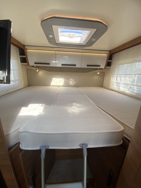 En venta Elnagh Baron 565 Blanco 2022 Álava foto 11