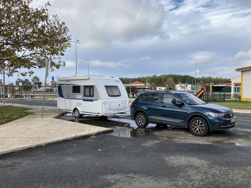 En venta Knaus Sport 400 LKK Silver Selection Blanco 2019 Pontevedra foto 2