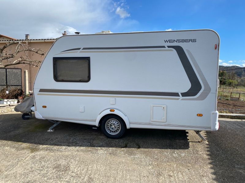 En venta Weinsberg CARAONE W51 Blanco 2018 Girona foto 2