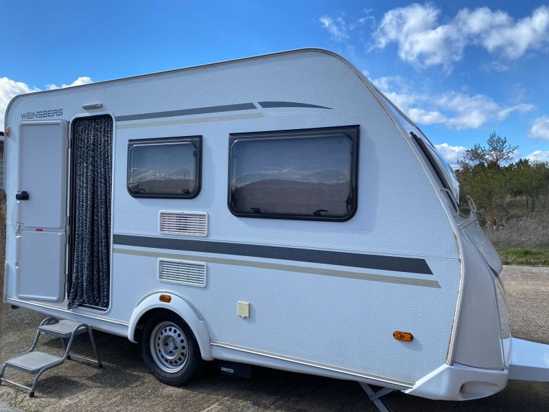 En venta Weinsberg CARAONE W51 Blanco 2018 Girona foto 3