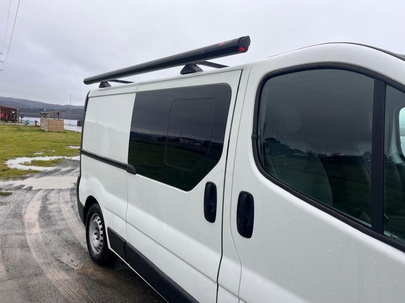 En venta Renault TRAFIC Blanco 2008 A Coruña foto 2