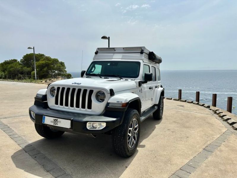 En venta Vario Jeep Wrangler 4xE Mini Camper Blanco 2023 Girona foto 7