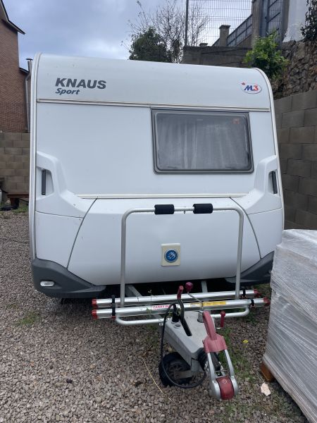 En venta Knaus Sport 500 FDK Blanco 2009 Barcelona foto 2