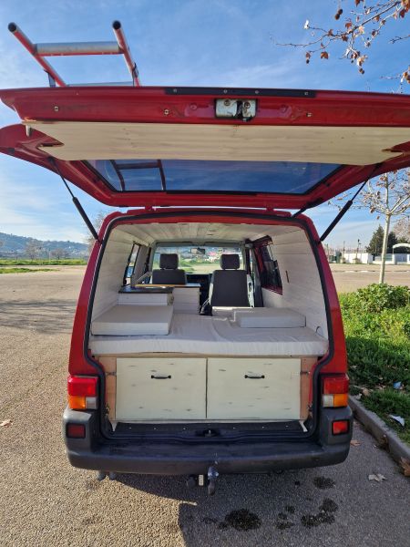 En venta Volkswagen T4 Caravelle 2.5 TDI V5 Rojo 1996 Toledo foto 3