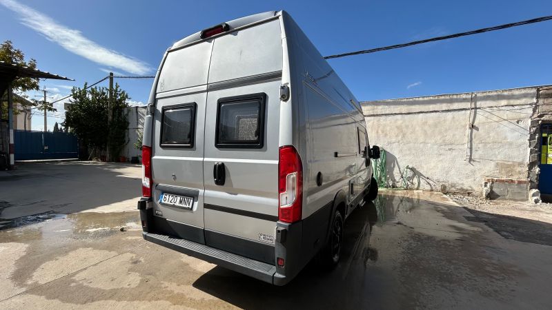 En venta Rapido V65XL Metálico 2021 Granada foto 5