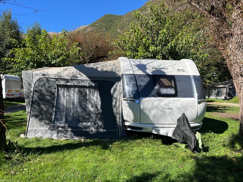 En venta Hobby 545kmf Deluxe Edition 2019 Lleida foto 3