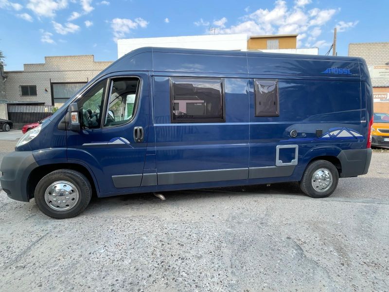 En venta Pössl Dethleffs Camper Azul 2010 Toledo foto 2