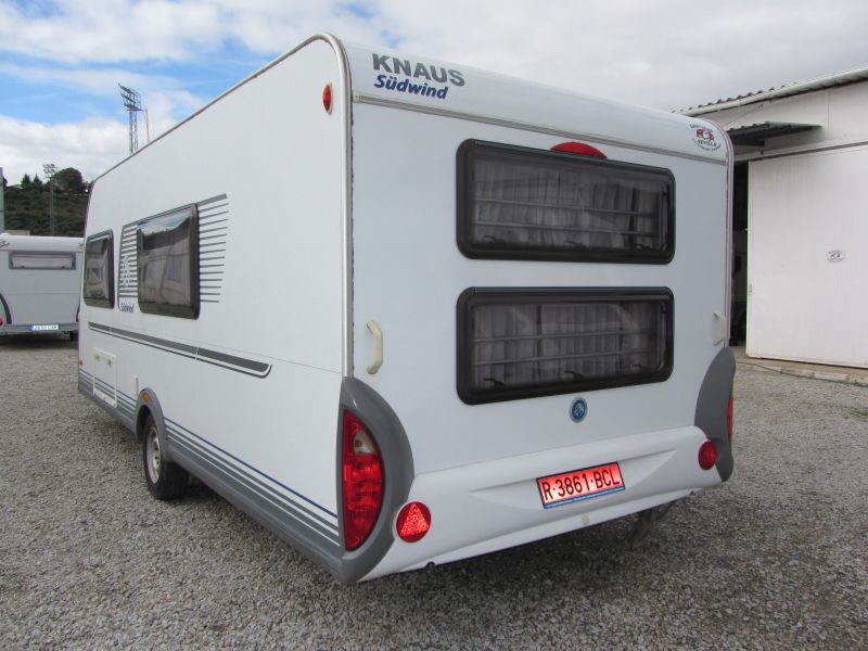 En venta Knaus SUDWIND 550 FQ Blanco 2010 Sevilla foto 3