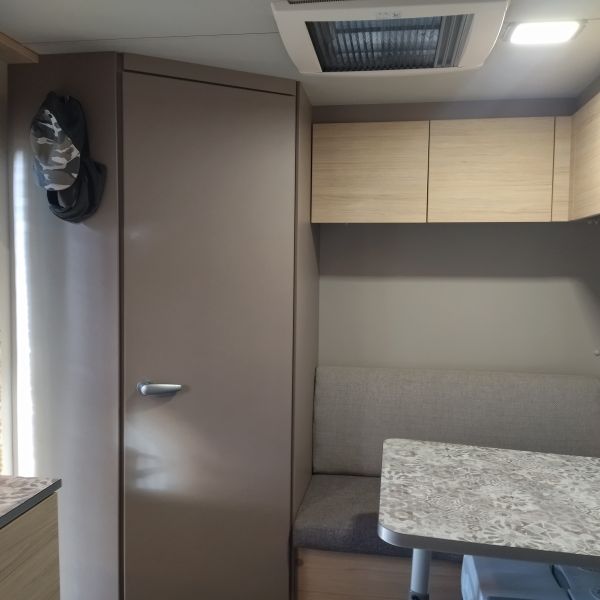 En venta Weinsberg Caracito 390 QD 2021 Blanco 2021 Cádiz foto 11