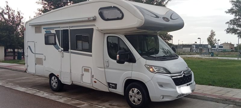 En venta Citroën Jumper Capuchina Blanco 2017 Zaragoza foto 1