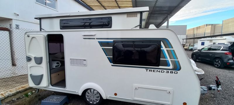 En venta Trigano SILVER TREND 380 Blanco 2023 Sevilla foto 12