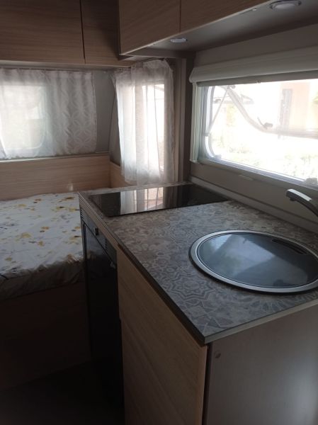 En venta Weinsberg Caracito 390 QD Blanco 2023 Barcelona foto 14