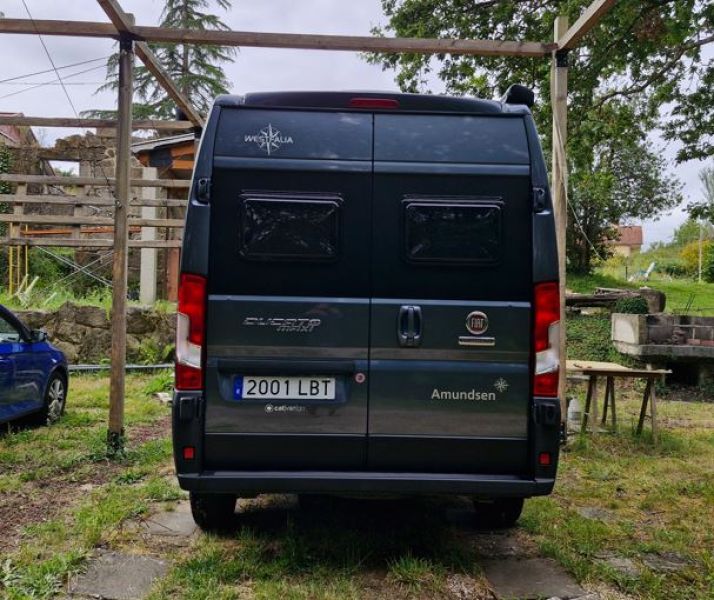 En venta Westfalia Amundsen 600D Azul 2019 Pontevedra foto 6