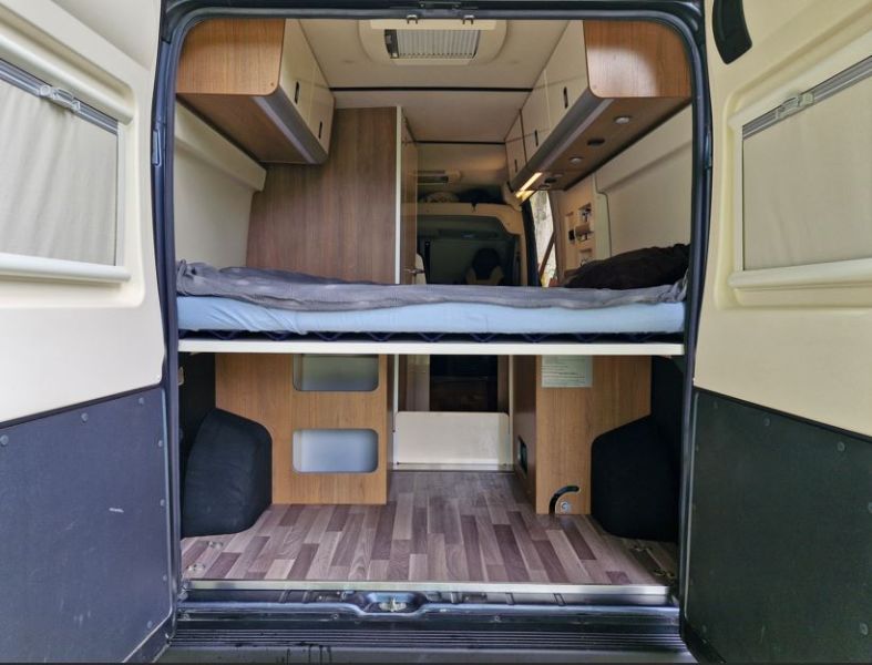 En venta Westfalia Amundsen 600D Azul 2019 Pontevedra foto 11