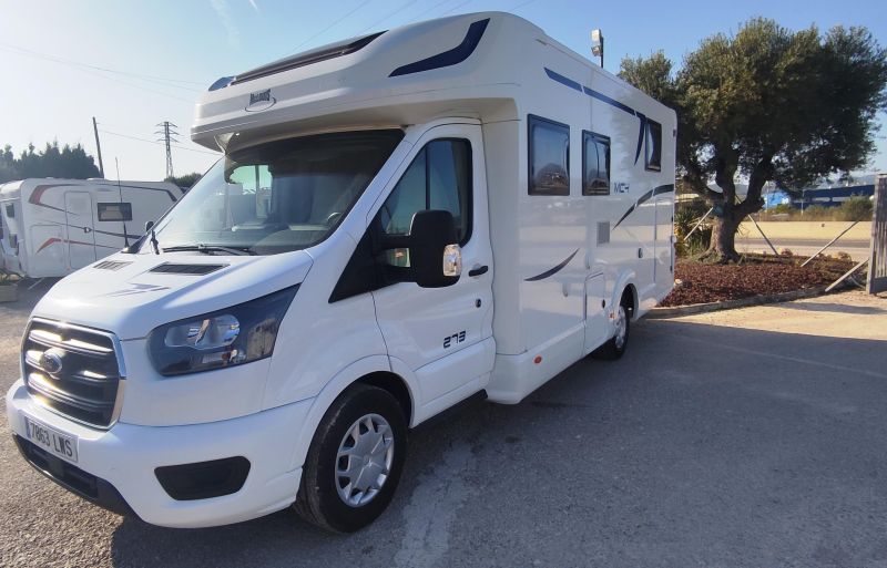 En venta McLouis MC4 273 CAMAS GEMELAS  Blanco 2022 Barcelona foto 5