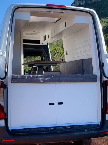 En venta Mercedes-Benz Sprinter 4x4 907 319CDI Blanco 2020 Barcelona foto 5