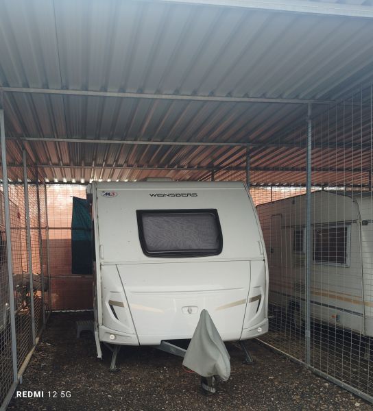 En venta Weinsberg 390qd Blanco 2020 Tarragona foto 2