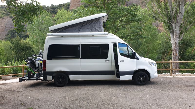 En venta Mercedes-Benz Camper Maite Plus, Sprinter 314 CDI, Automático 9G, Full-equipe Blanco 2021 Granada foto 2