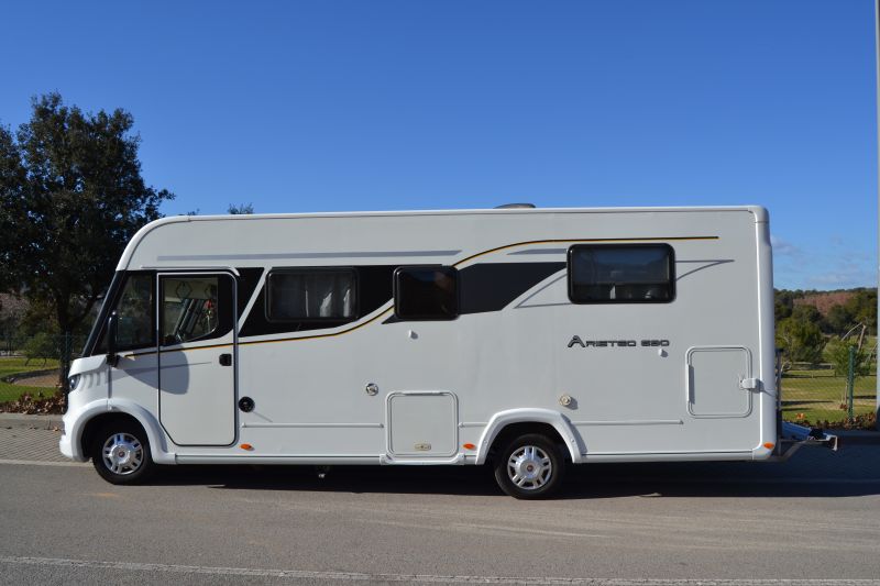 En venta Benimar Aristeo 690 Blanco 2013 Barcelona foto 3