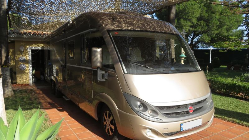 En venta Bürstner i890 G Beige 2013 Málaga foto 4