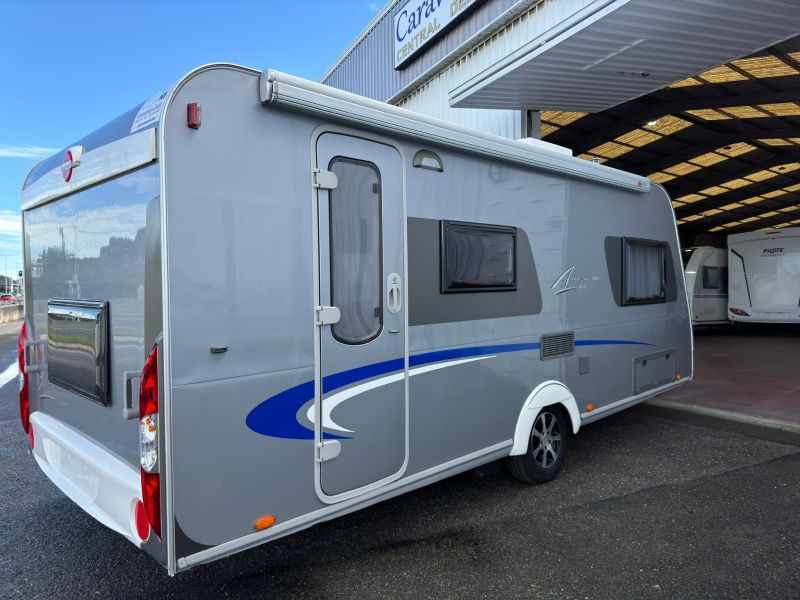 En venta Bürstner AVERSO 500TK Gris 2015 Lugo foto 12